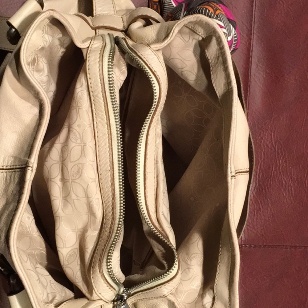 Fossil Purse - Picture 4 of 6